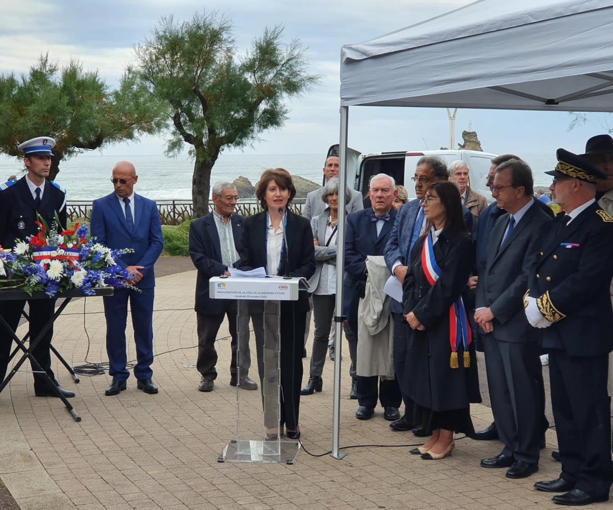 L'inauguration à Biarritz de la stèle pour les victimes du génocide arménien