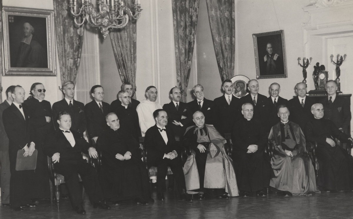 zCharles De Koninck au premier rang de la section française de la Société royale du Canada en 1945.jpg