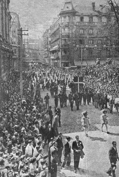 zDéfilé de l'Aberri Eguna à Bilbao, 1932.jpg