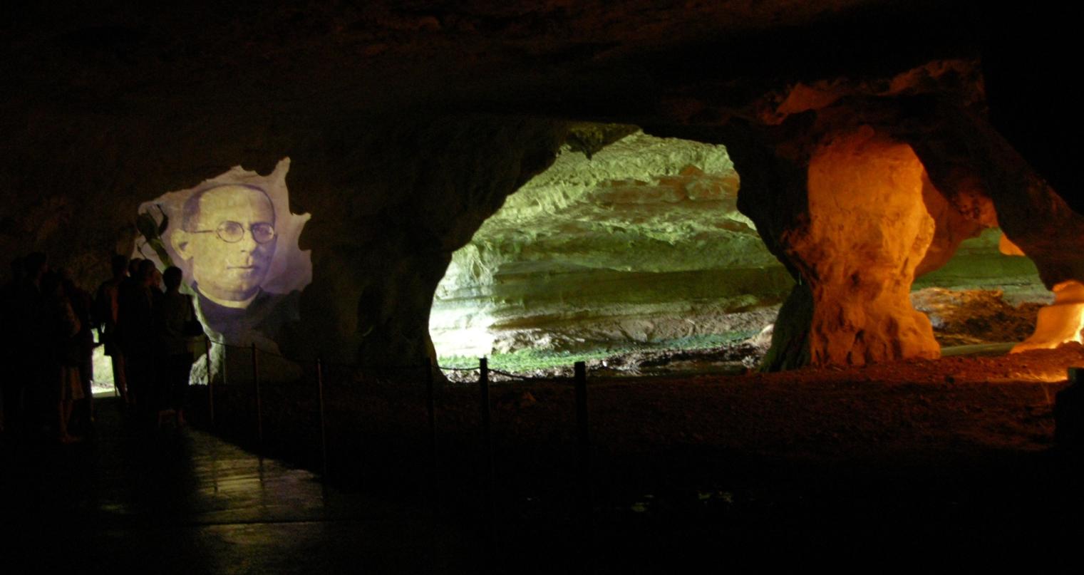 Réouverture du site des grottes de Sare