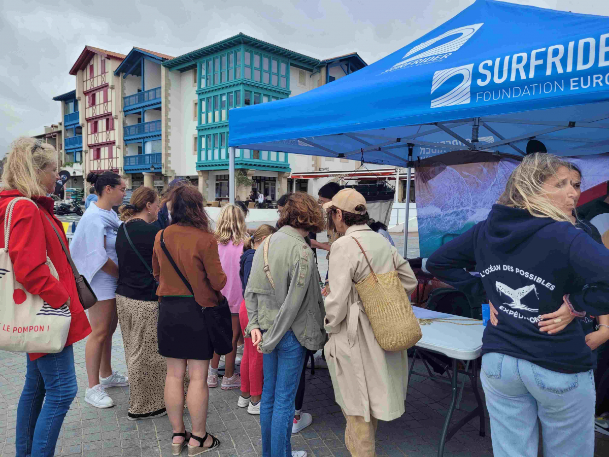 Fête de la science stand sur le Village.jpg