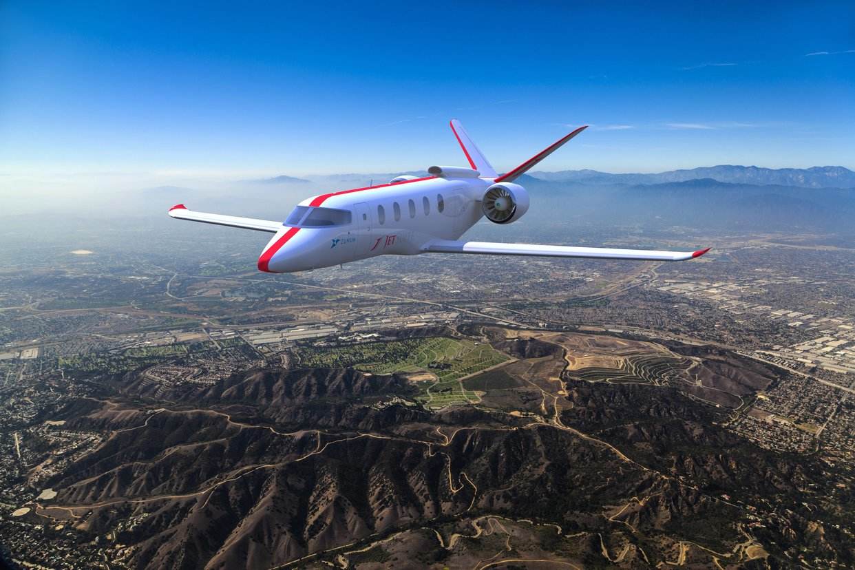 JetSuite commits to hybrid-electric aircraft