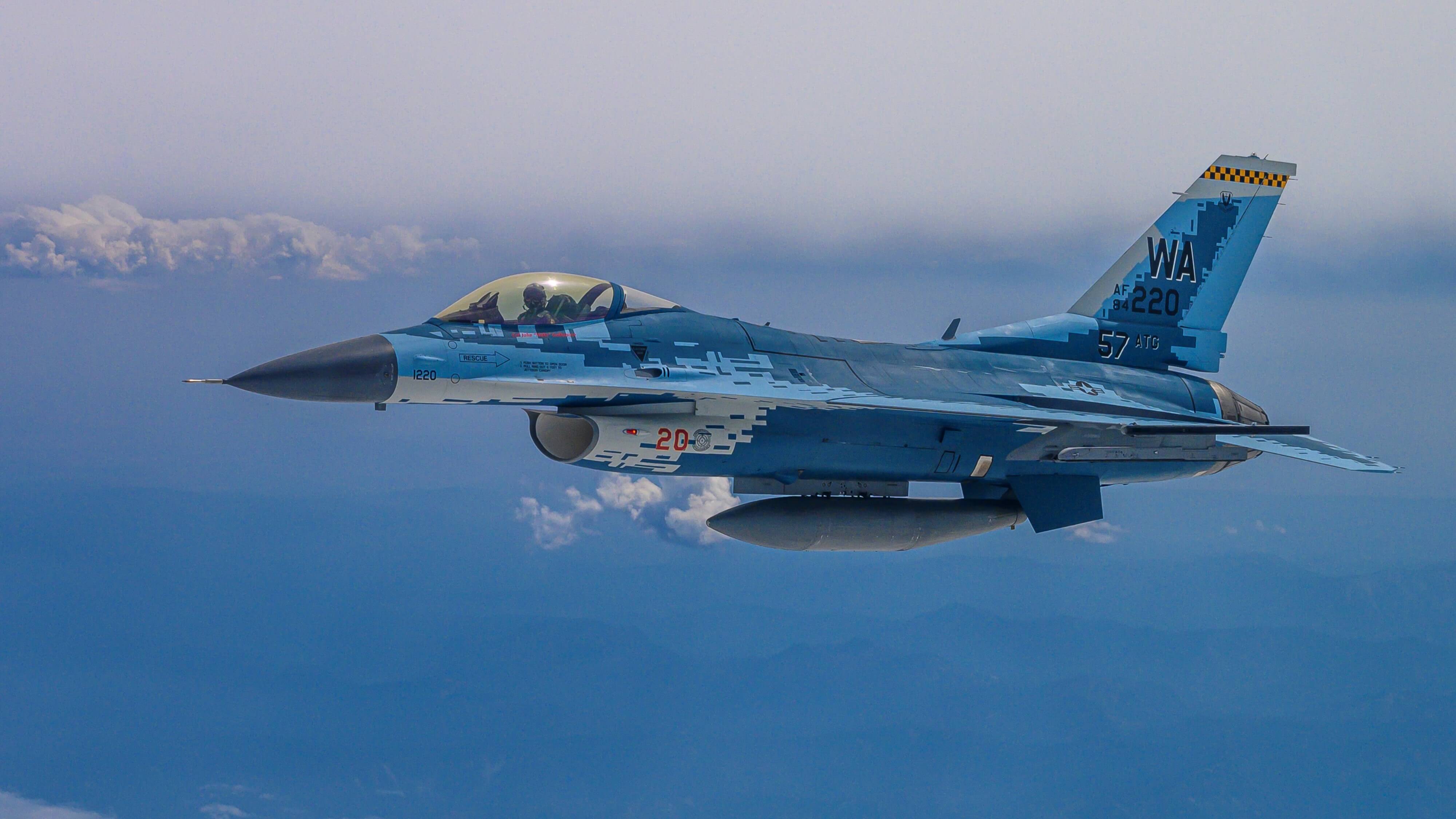 Contre-offensive ukrainienne sans F-16 : un échec assuré ?