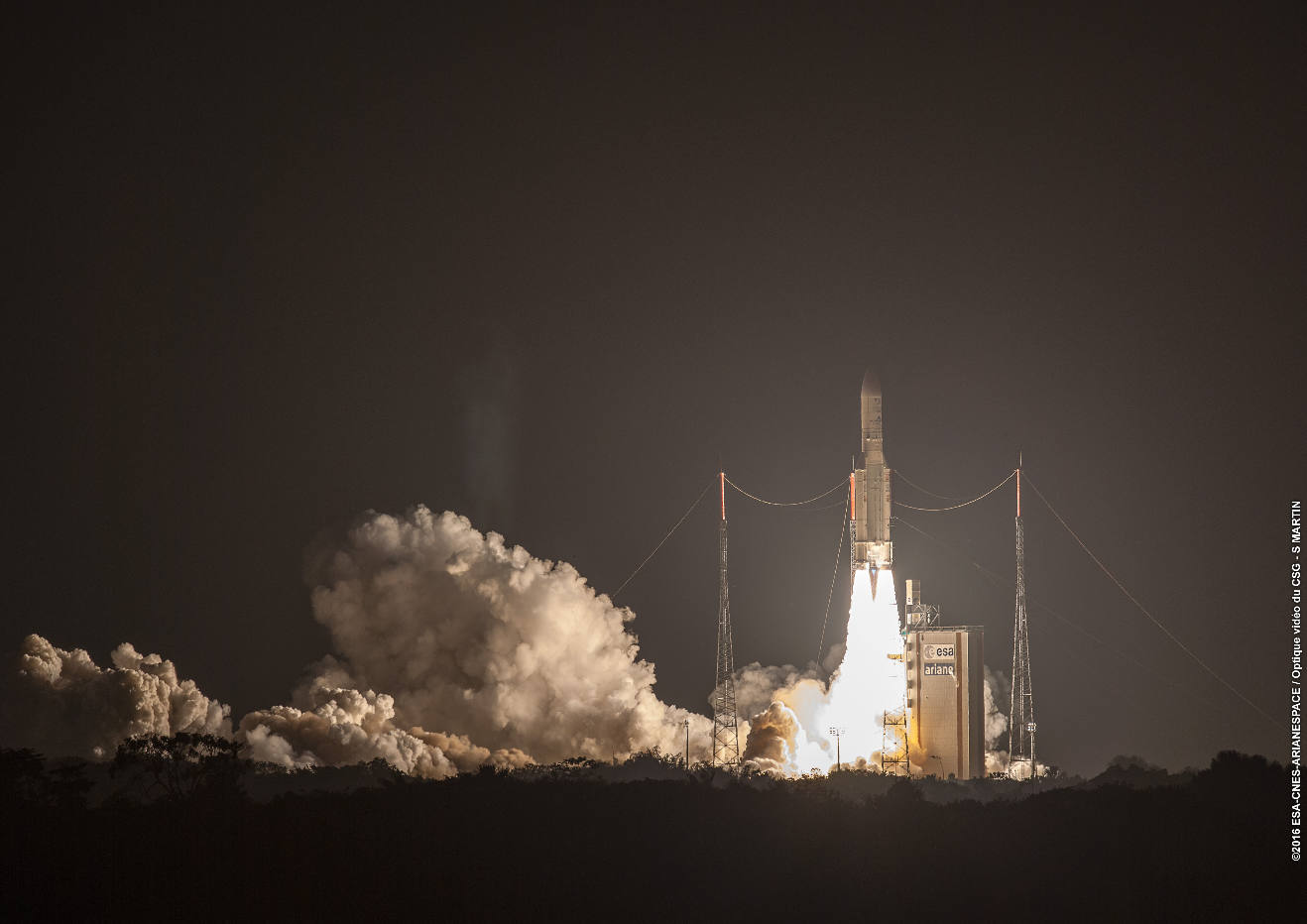 Arianespace modifies governance, corporate form