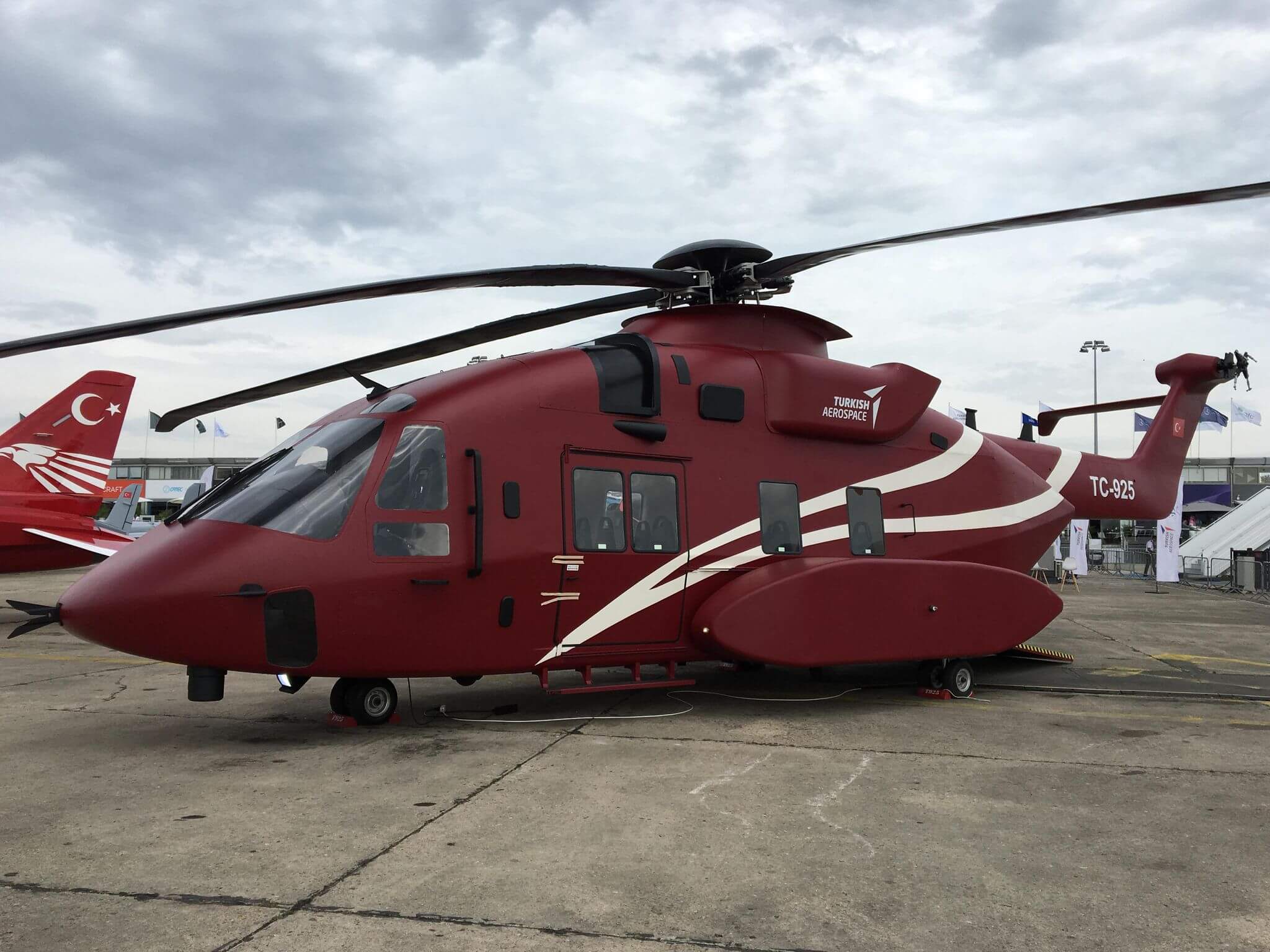 Turkish Aerospace presents a new heavy helicopter powered by a Ukrainian engine manufacturer