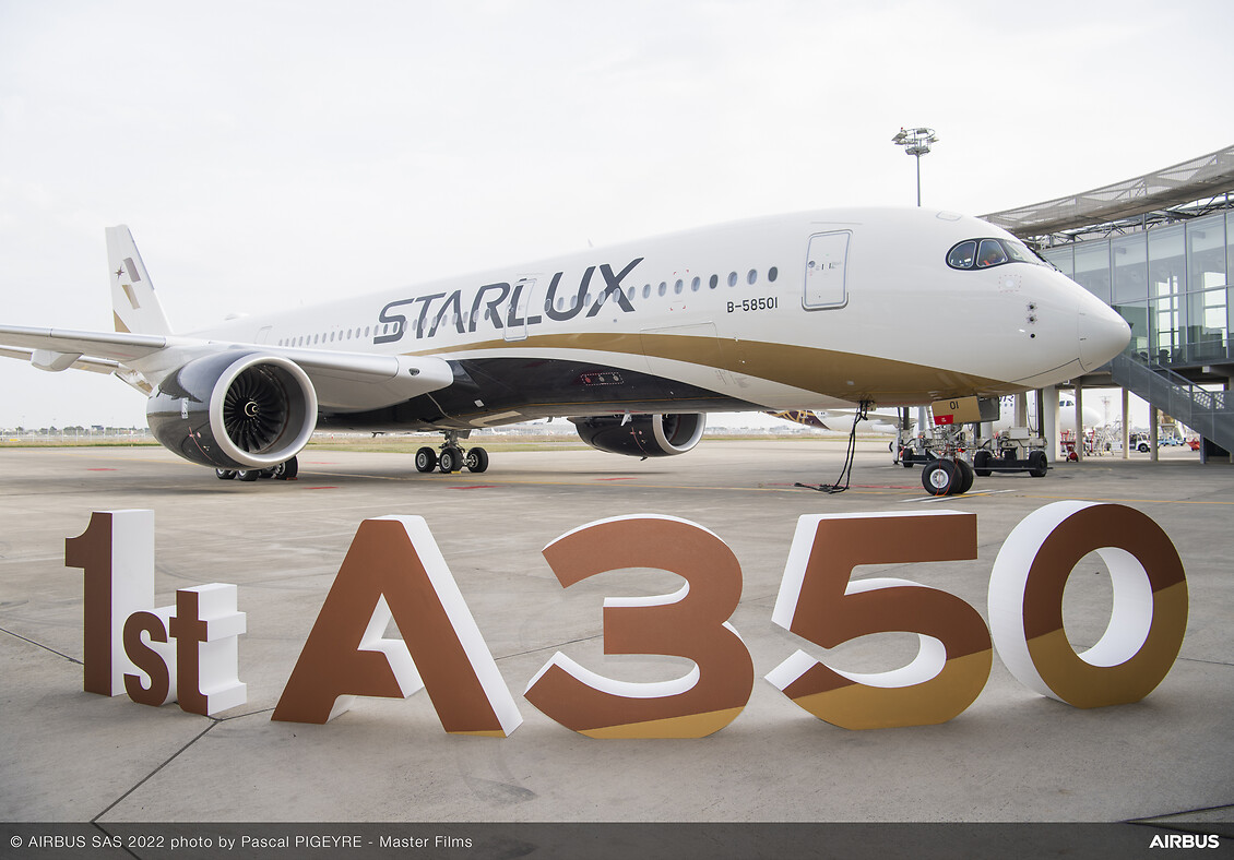 STARLUX takes delivery of first A350