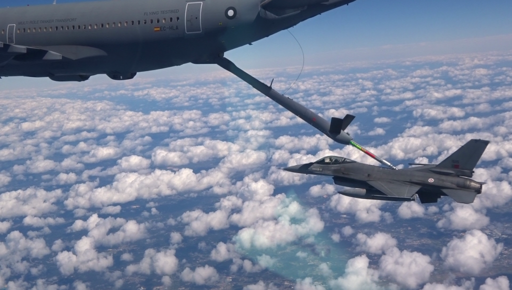 Airbus performs automatic in-flight refuelling demo