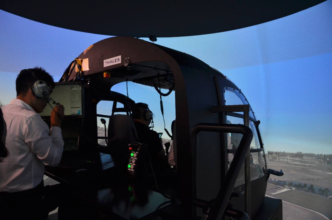 Chinese qualification for Thales EC135 simulator