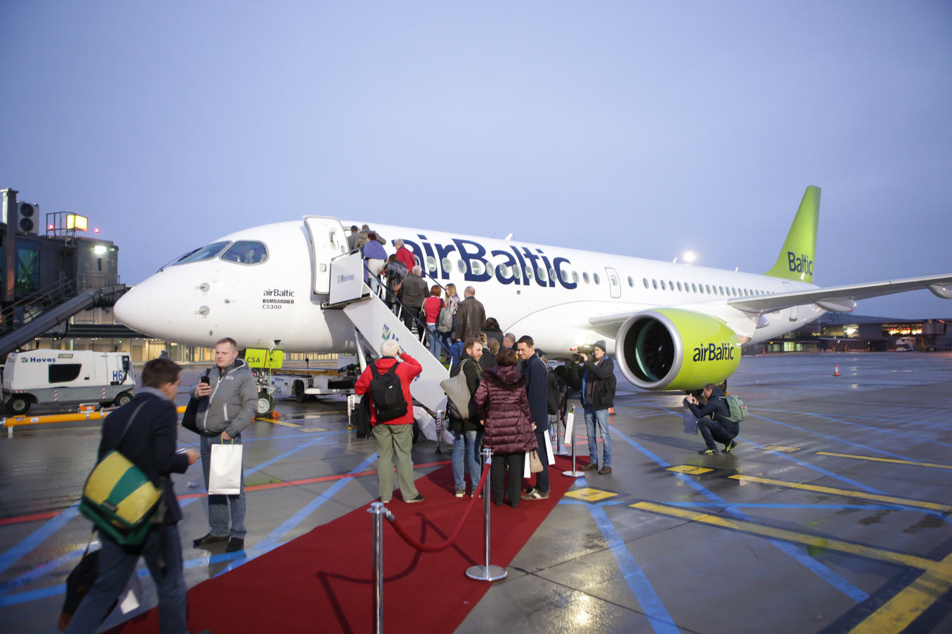 Bombardier CS300 enters revenue service with airBaltic