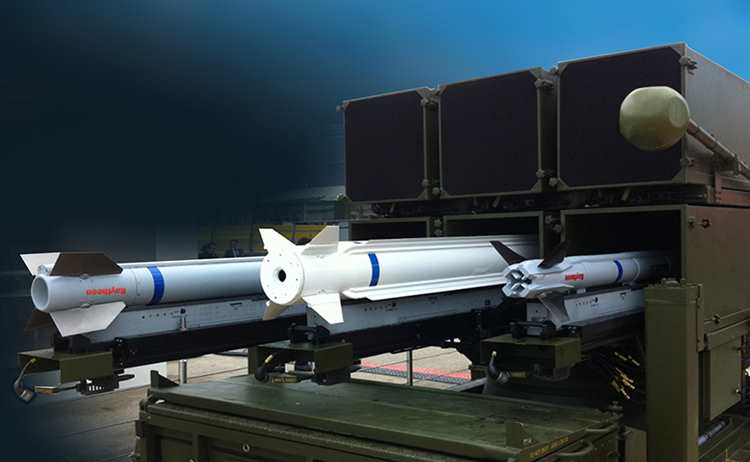 Le MLS Mk2 permet l'utilisation de différents missiles comme l'AIM-120 AMRAAM, l'AMRAAM ER ou le Sidewinder 9-X.