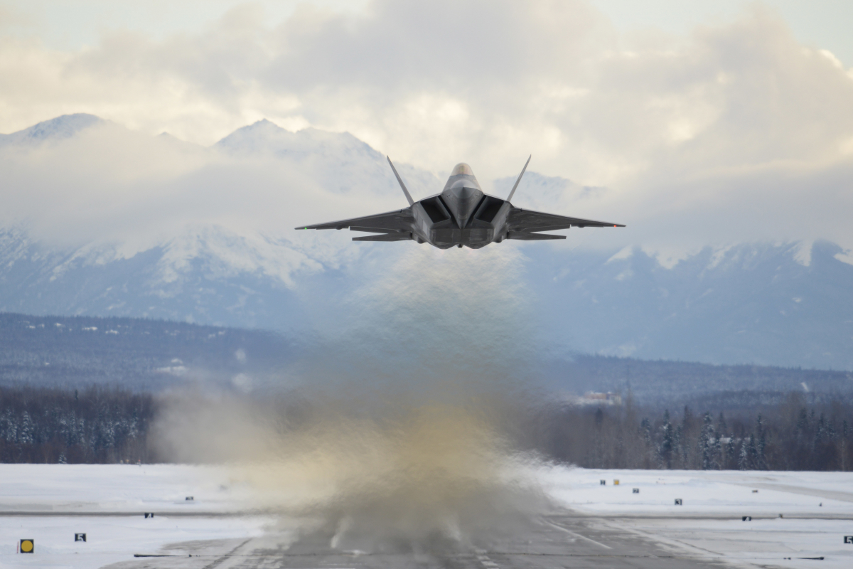 USAF F-22 shoots down a flying object over Alaska