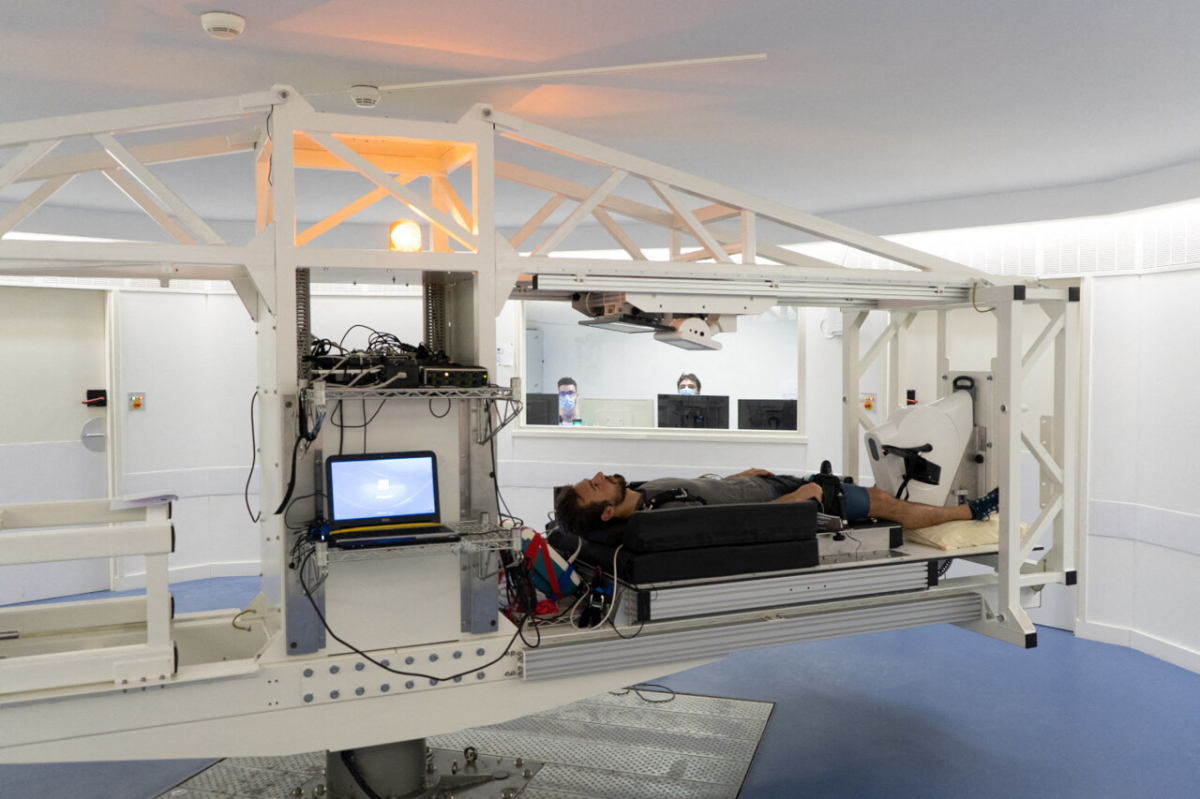 Medes recruits volunteers for weightlessness simulation clinical study
