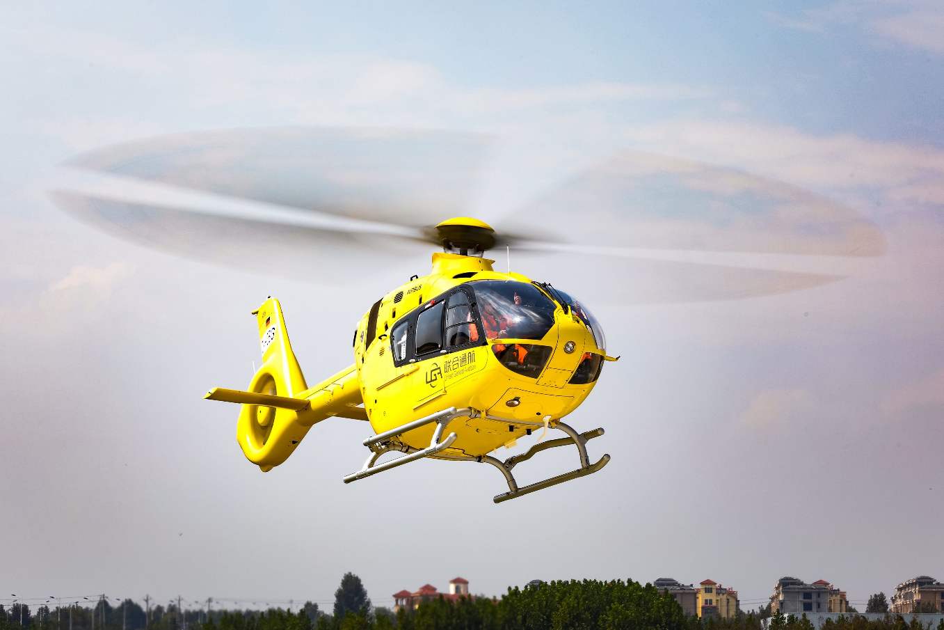 Airbus Helicopters delivers first H135 for China