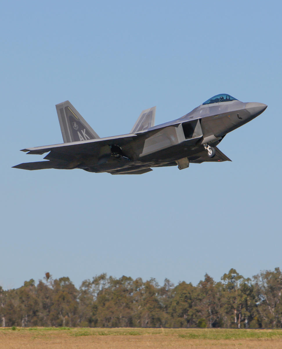 Lockheed Martin F-22 Raptor.