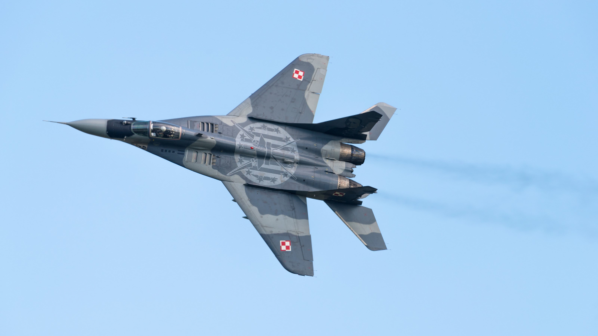 Can Ukrainian MiG-29s operate from Poland?