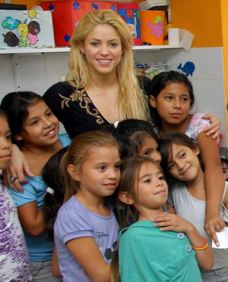 MÉLI-MÉLO Afrique-- Foot--Shakira--Argent--Humanitaire et...CARÊME !