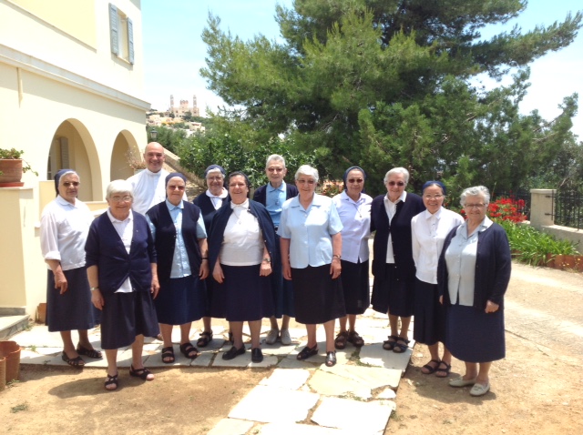 "Avec les soeurs de notre Compagnie, retraite en Grèce à un tournant de nos vies"