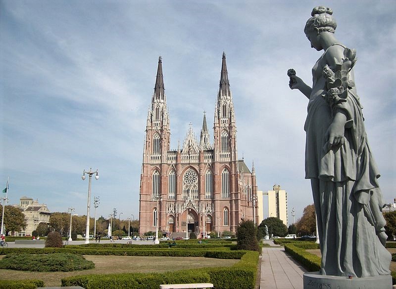 Catedral_de_La_Plata.jpg