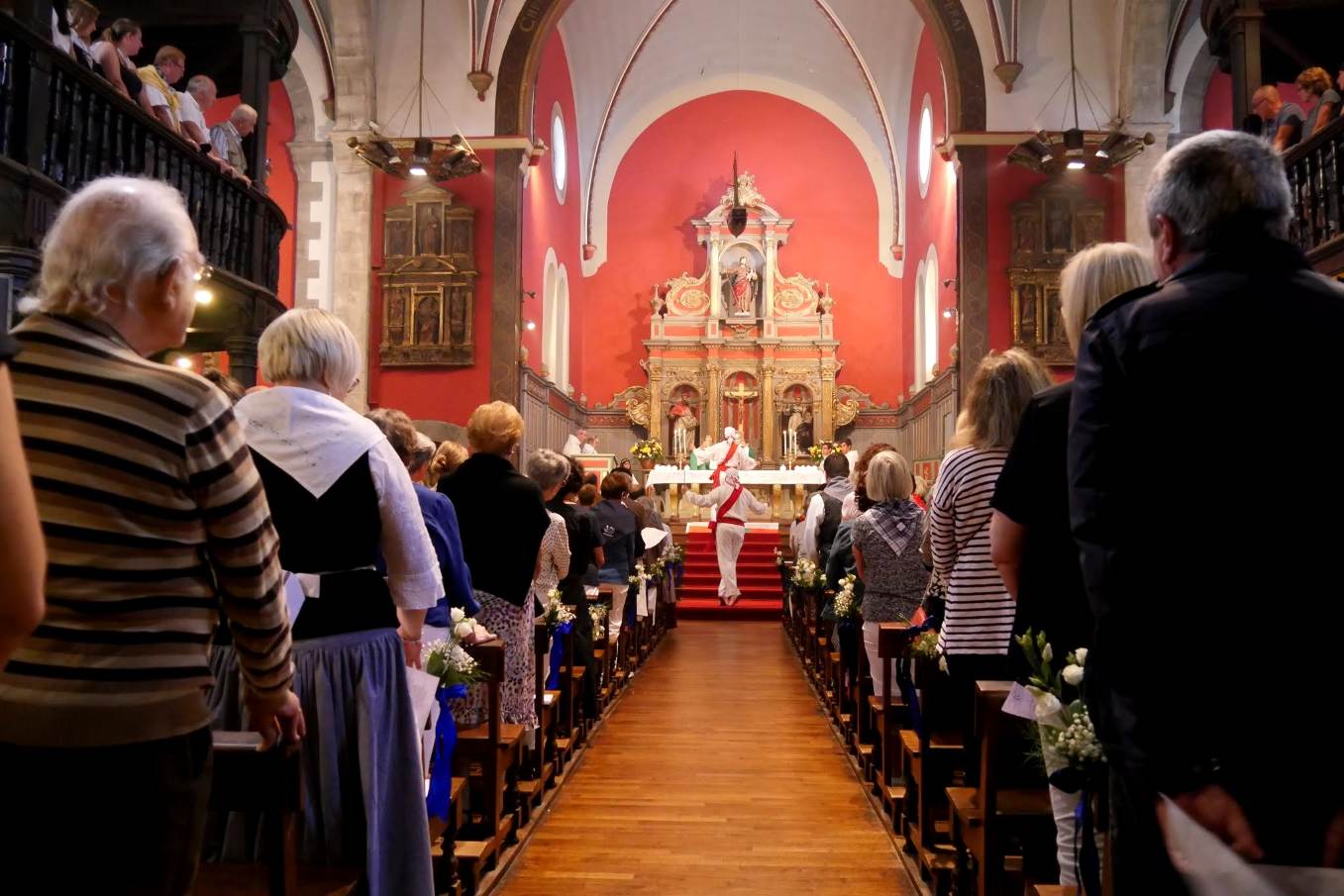 Musique, chants, danse : toute la joie du Pays Basque pour la messe de sa grande fête