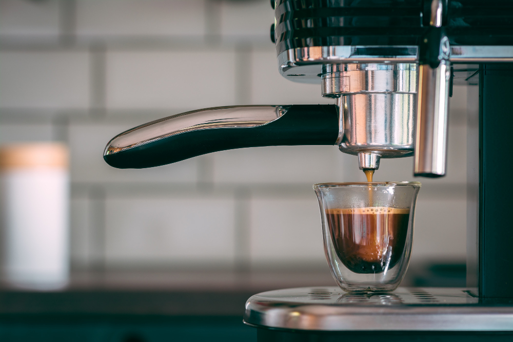 אילו סוגים של מכונות קפה טוחנות קיימות היום?