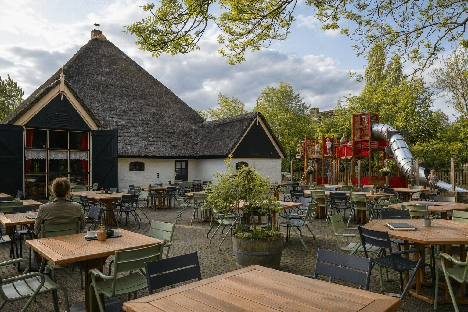 Pannenkoeken eten met je hond bij de Catharinahoeve