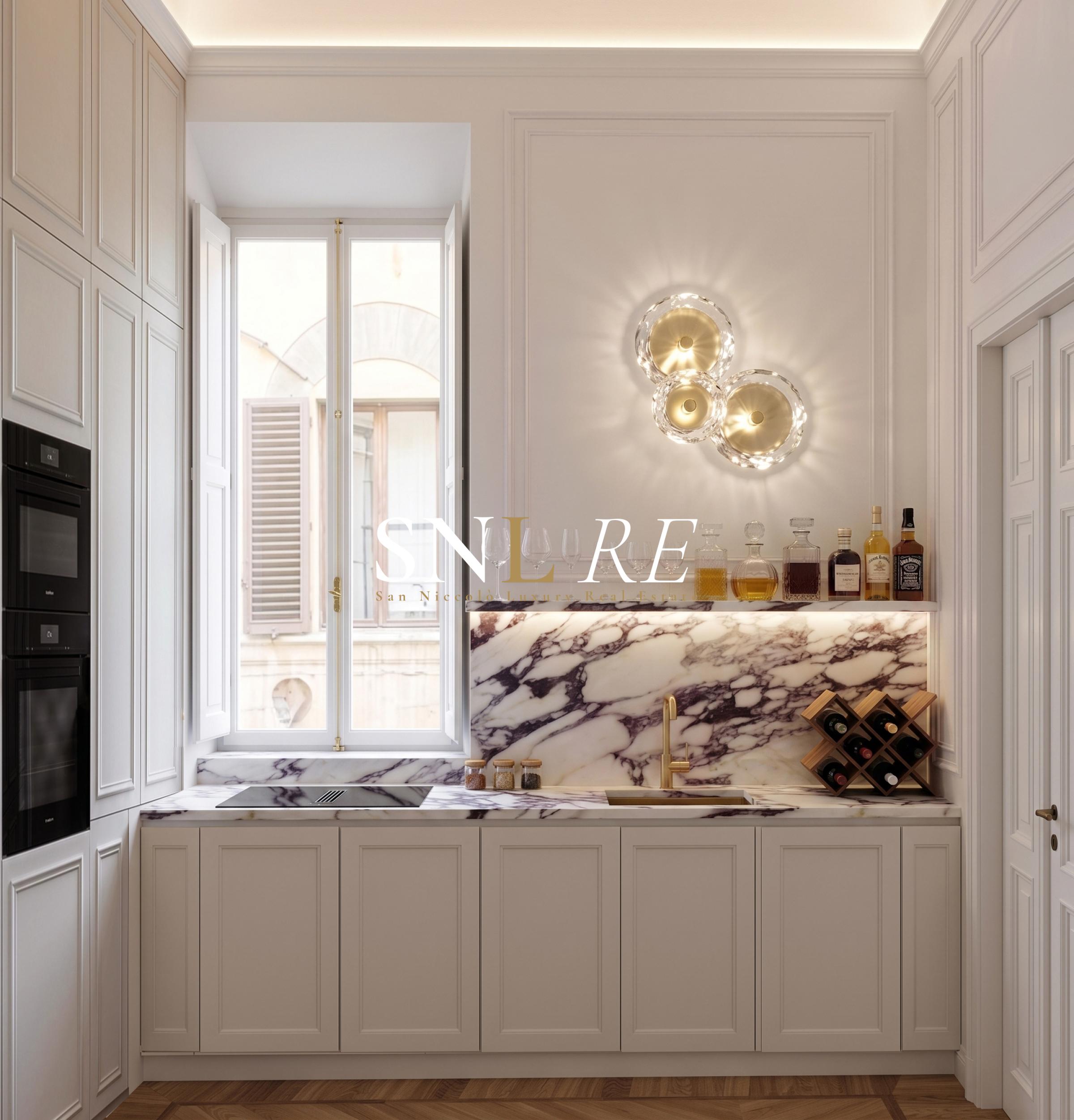 Elegante Appartamento nel Cuore di Firenze con Affacci su Via dei Calzaiuoli