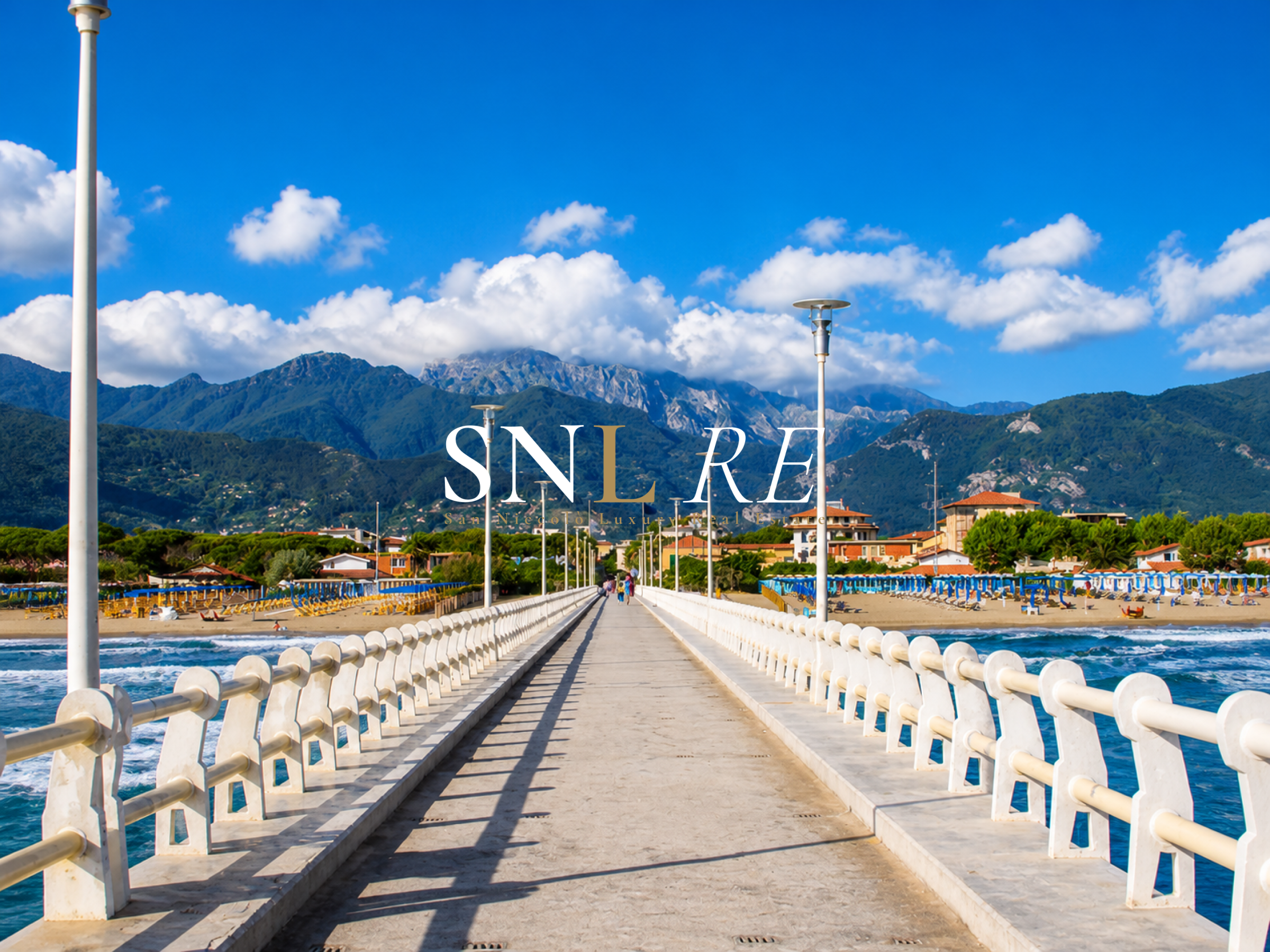 ESCLUSIVO ATTICO PANORAMICO NEL CENTRO PIÙ PRESTIGIOSO DI FORTE DEI MARMI