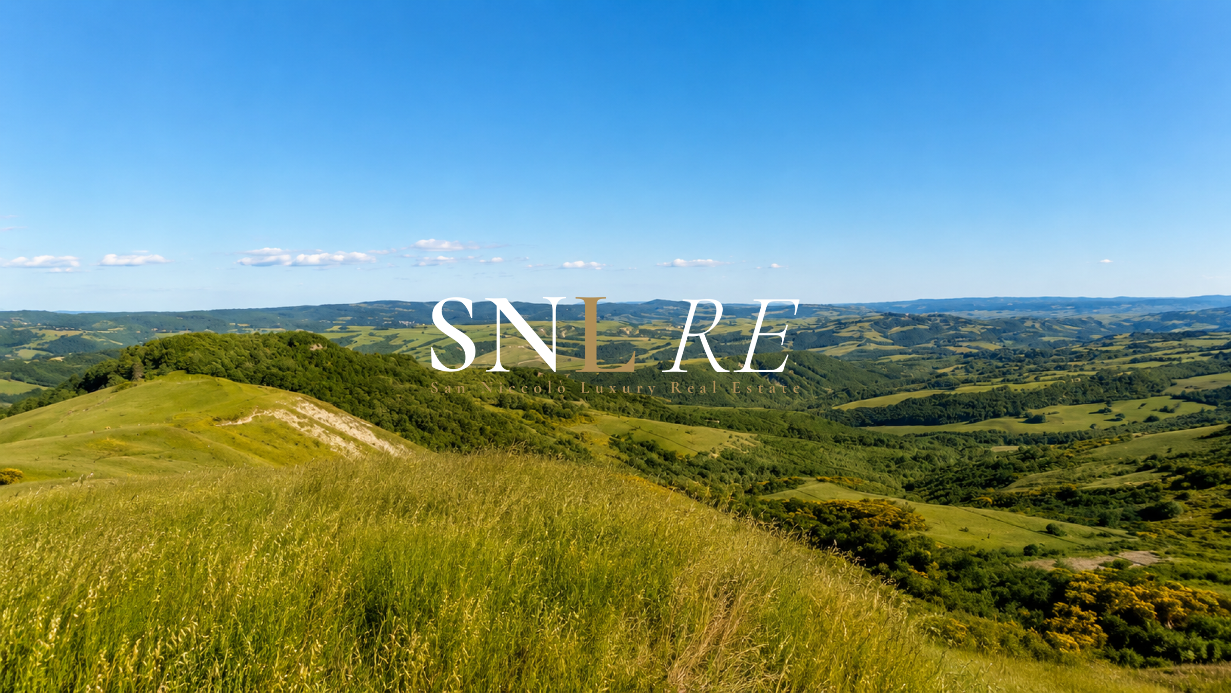 Rudere con 28 ettari nel cuore della Val d'Orcia, vista sulla Rocca di Radicofani