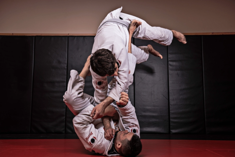 Jiu-Jitsu Tarihçesi: Antik Zamandan Modern Döneme Savaş Sanatı