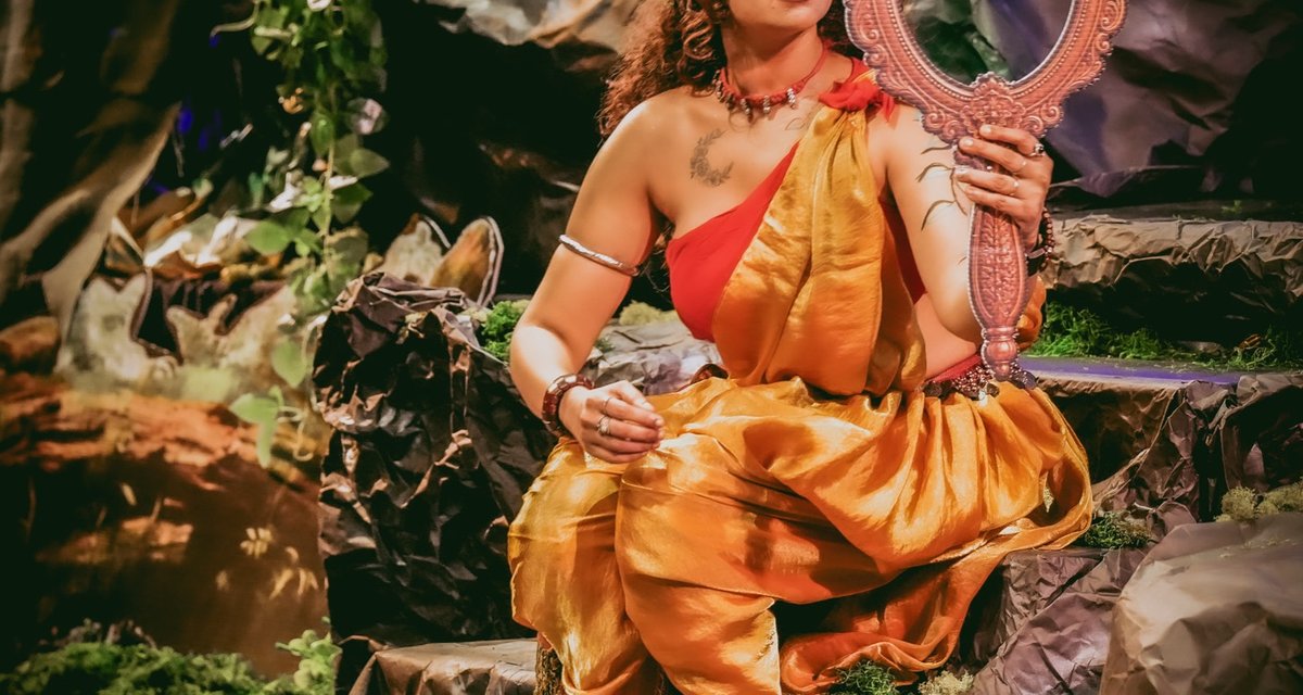 Costuming the Gods