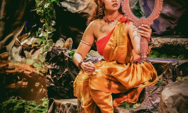 Costuming the Gods