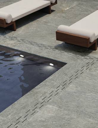 MENHIR Effetto Pietra Quarzite Piscina