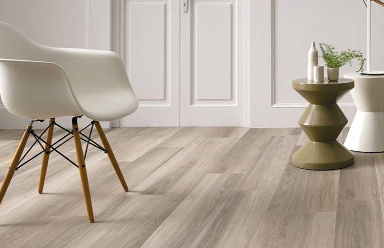 gres porcellanato effetto legno