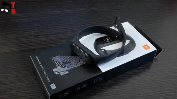 Redmi Band против Xiaomi Mi Band 4: В чем разница?