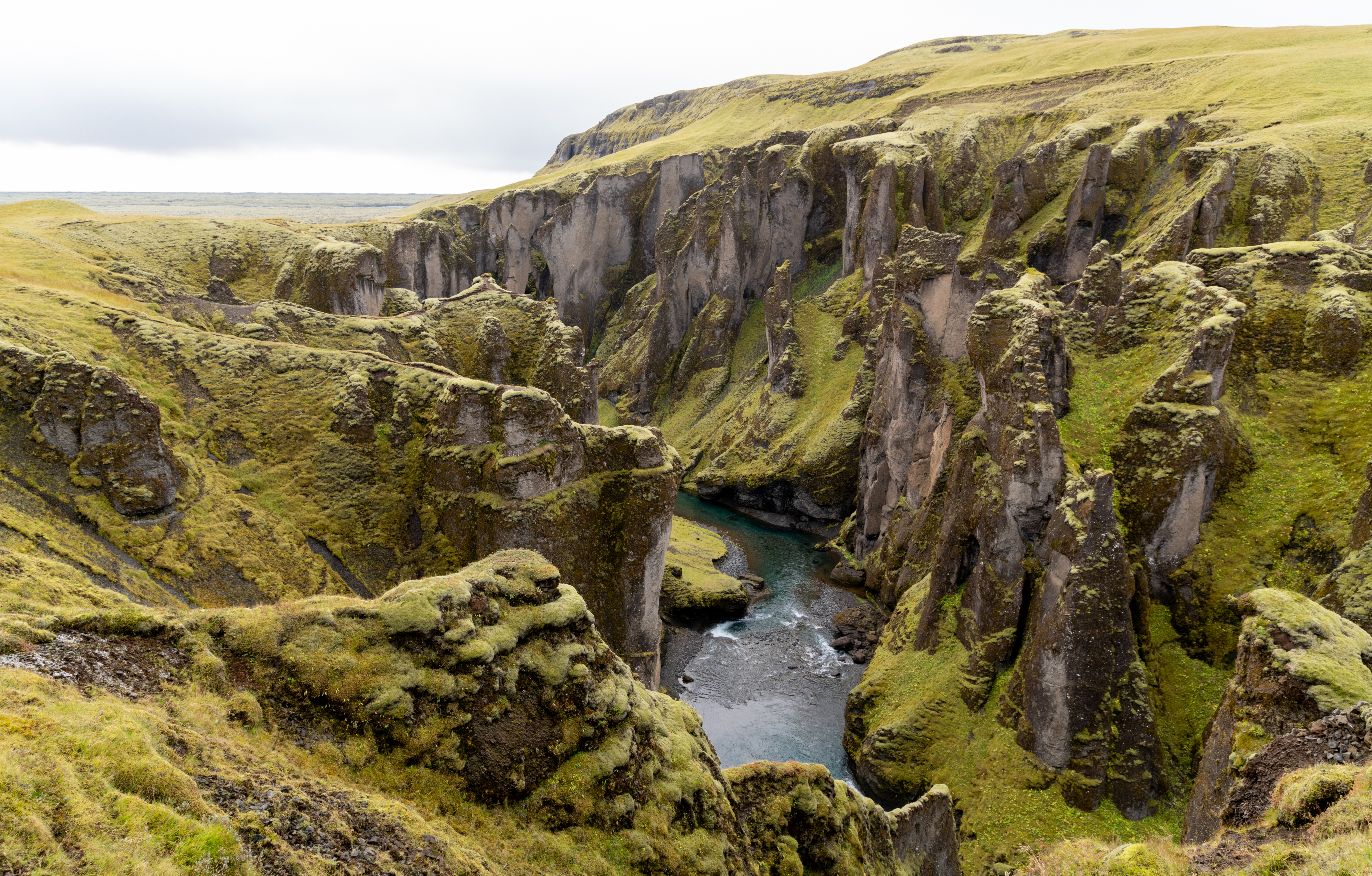 View into Fjaðrárgljúfur canyon from the walking route toward Mögáfoss.