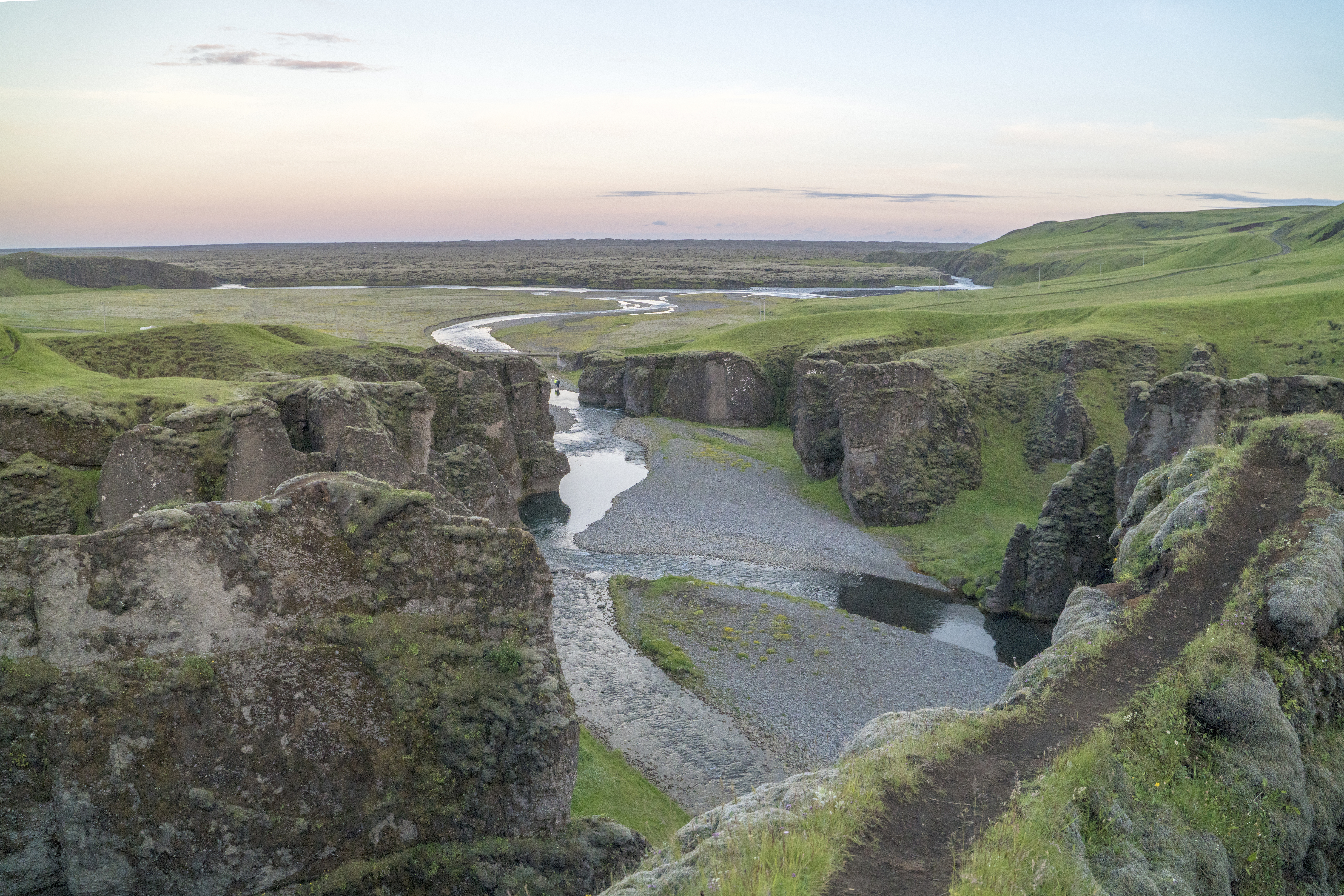 Broad Fjaðrárgljúfur canyon landscape near the Mögáfoss viewpoint.