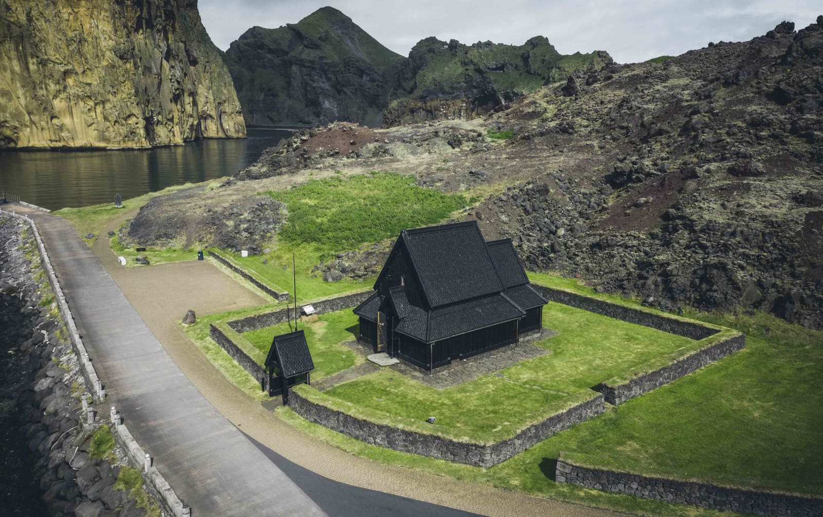 A pirate-raid exhibit at Sagnheimar Folk Museum showing how the 1627 event shaped island memory.