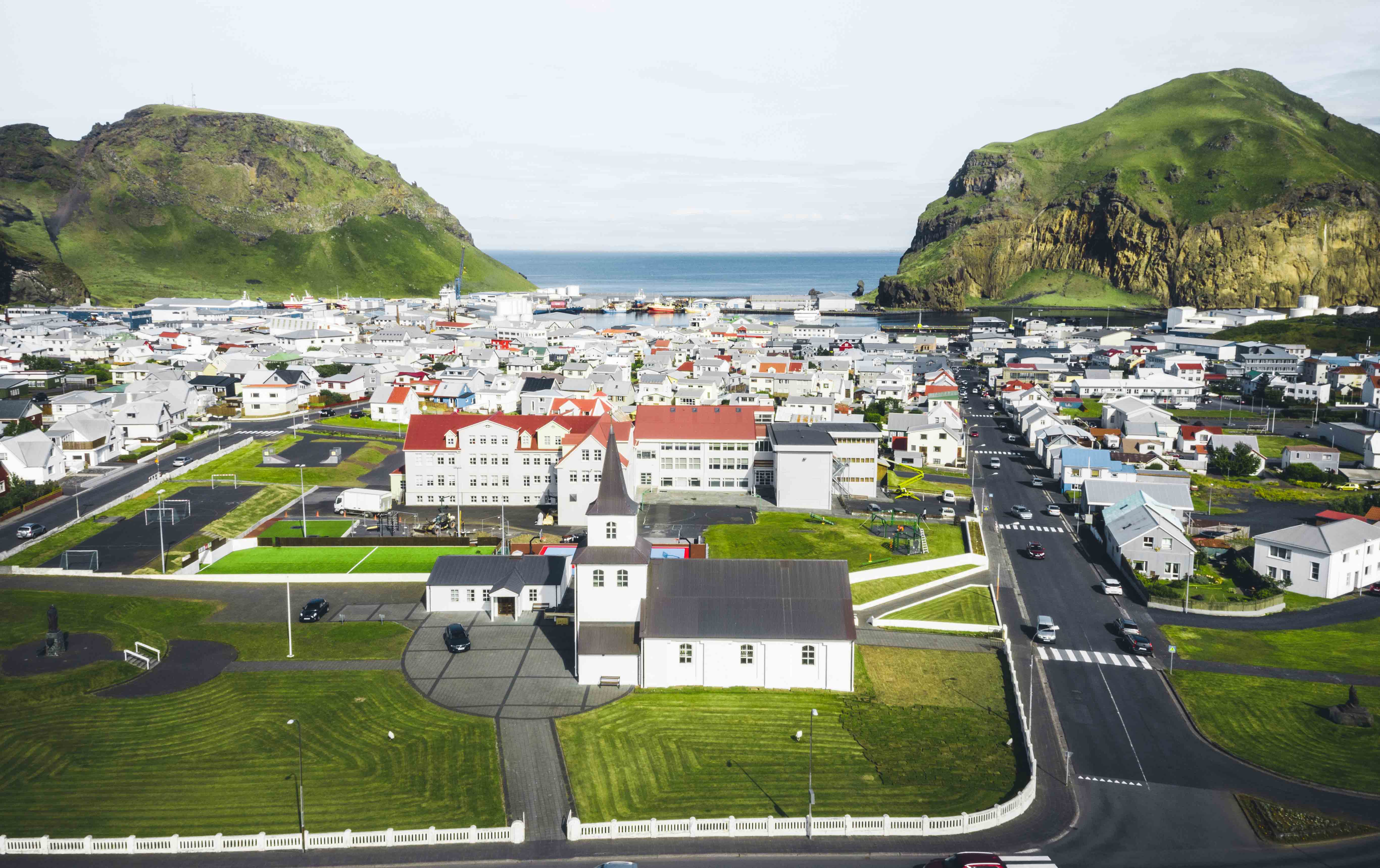 A Sagnheimar display about island life, emphasizing the community stories behind Heimaey’s history.