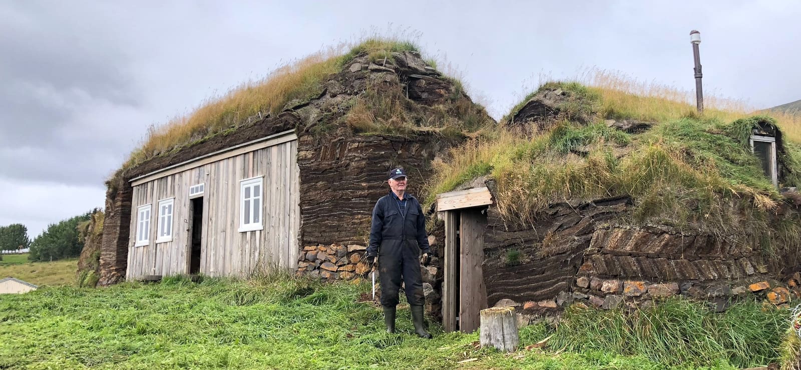 Turf walls and timber front at Tyrfingsstaðir in Skagafjörður.