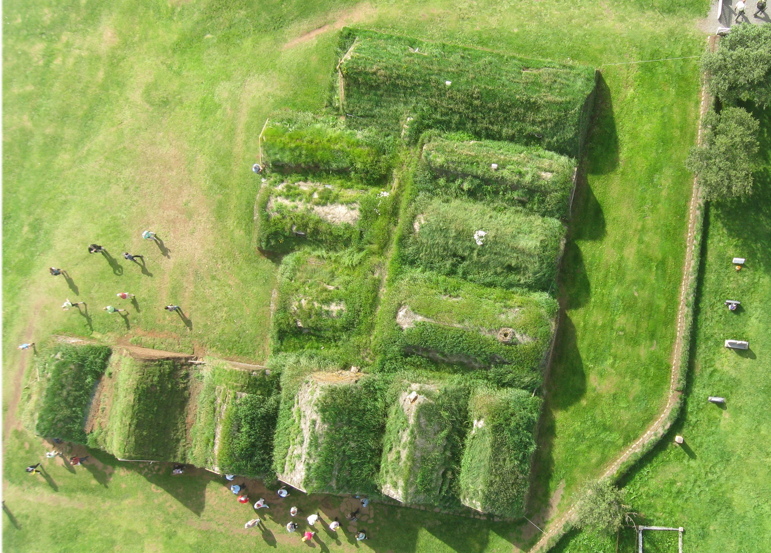 Overhead view of the turf-roofed Glaumbær museum buildings.