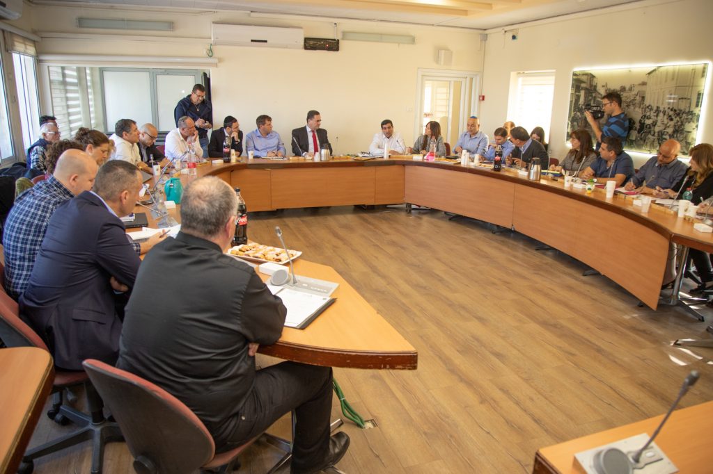 שר התחבורה ישראל כץ בפגישת עבודה עם ראש העיר
