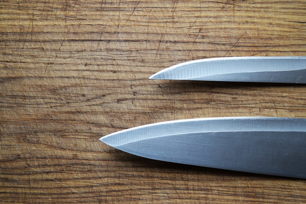 אבטיח על הסכין – איך לבחור את הסכין המתאים לכם?