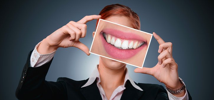 הלבנת שיניים – הטיפולים המומלצים ביותר