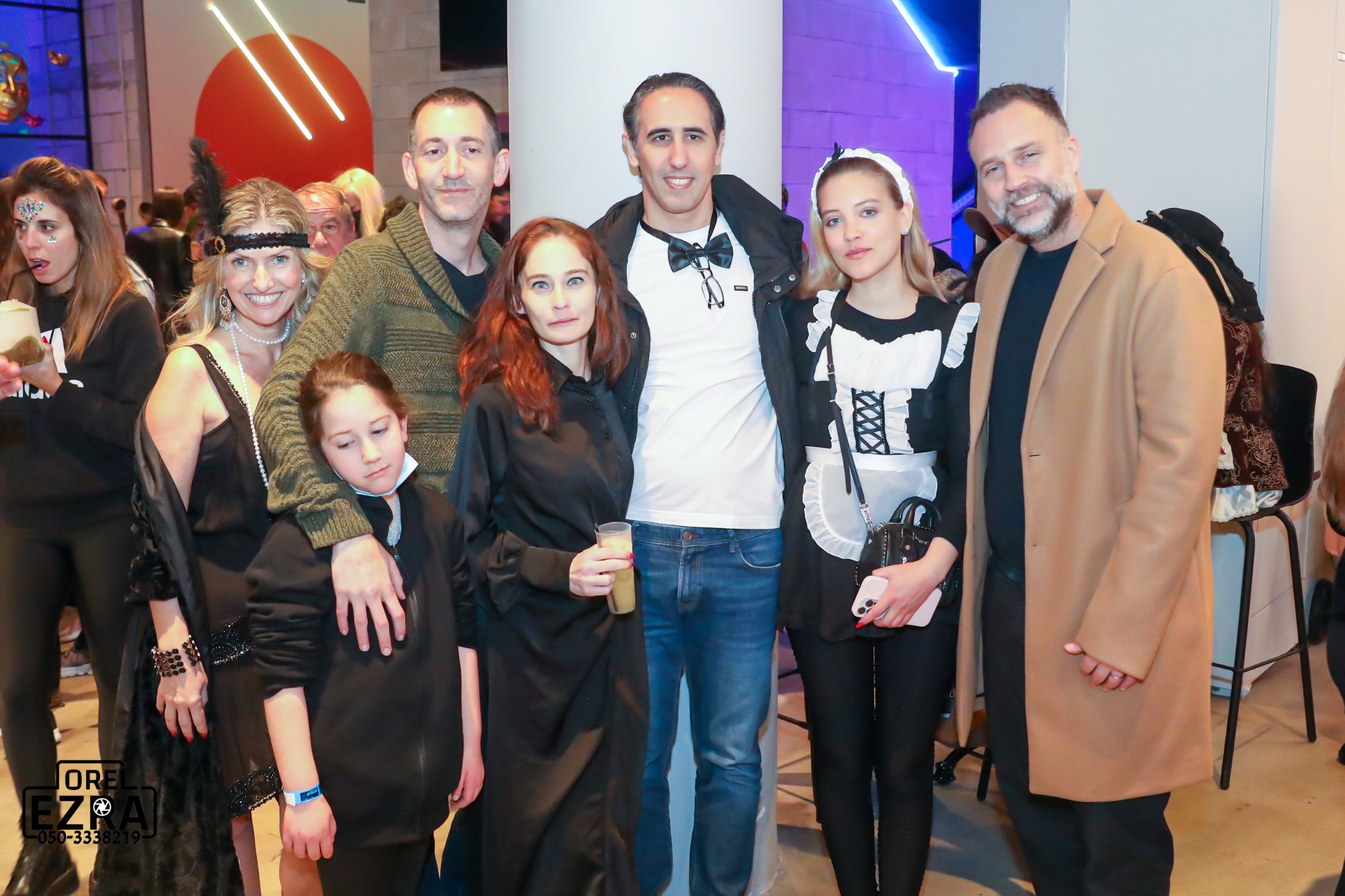השחקן יהודה נהרי ולוסי דובינצ'יק מגייסים תרומות למארזי פסח למשפחות מעוטות יכולת