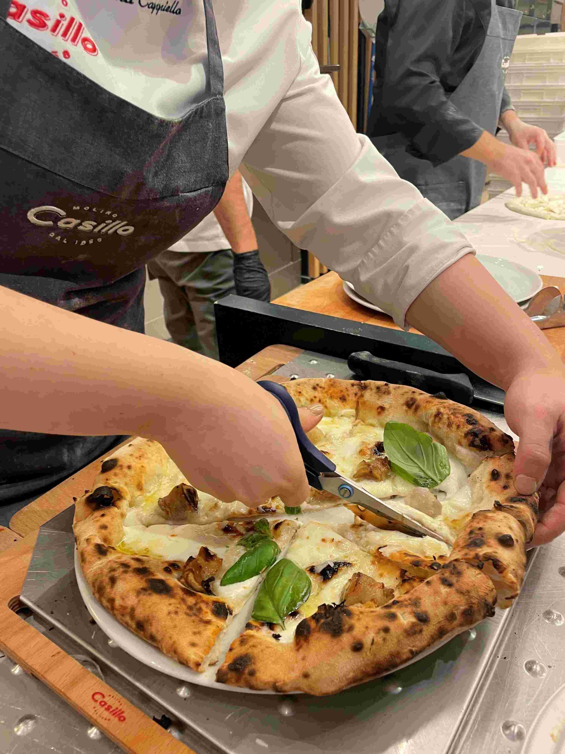 ללמוד את רזי הכנת הפיצה ישירות מהאיטלקים