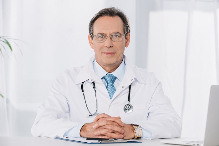 ד"ר עמוס נאמן – רופא אורולוג מומחה