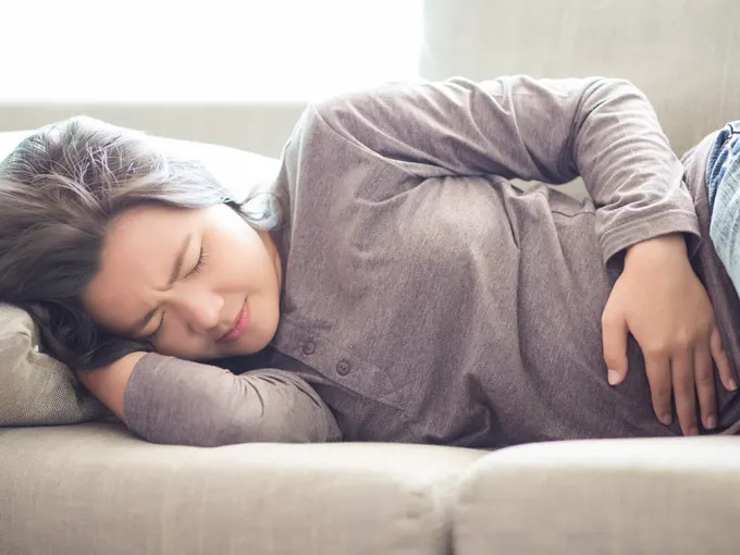 ¿Qué relación tiene el hígado con la gastritis? El vínculo olvidado que puede cambiar tu tratamiento
