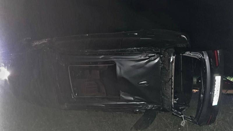  Accident tragic la Cahul: Un pasager de 17 ani a murit, după ce a fost aruncat din BMW-ul care s-a răsturnat. Șoferul era în stare de ebrietate avansată