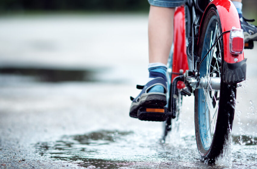  Femeie din Italia de 87 de ani, doborâtă și ucisă de un copil de 5 ani care învăța să meargă pe bicicletă. Tatăl, acuzat de omor