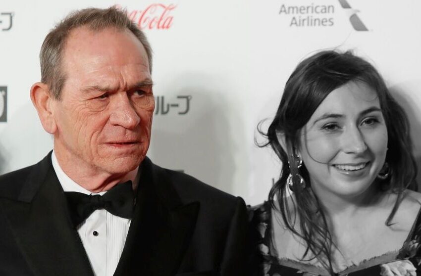  Detalii tulburătoare despre moartea fiicei lui Tommy Lee Jones. Ce a crezut despre ea un bărbat care a văzut-o întinsă pe jos de Revelion într-un hotel din SUA